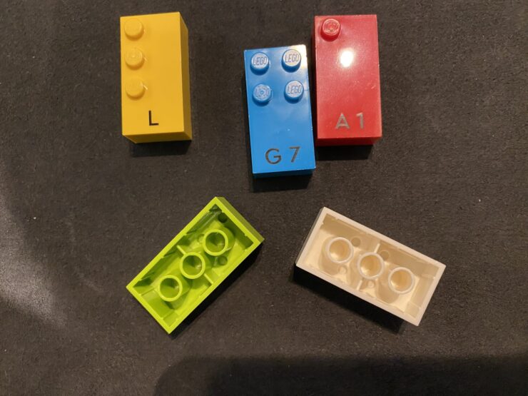 遊びながら点字を覚えられる!点字のレゴ®ブロック「LEGO® Braille Bricks」 | 合同会社thousandsmiles